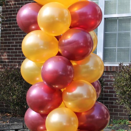 2 color spiral balloon column