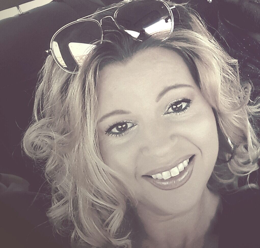 Owner/Operator 
Selena Lackey