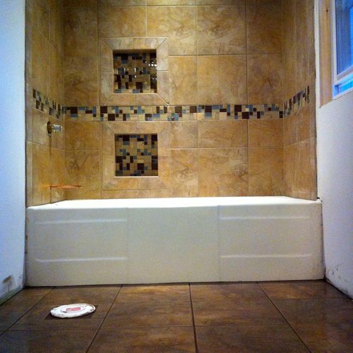 Peoria guest bathroom remodel. Ceramic floor and s