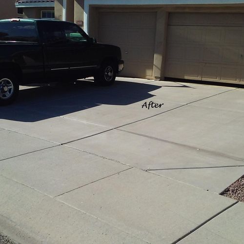 Here is his driveway after Pinky's Perfections pow