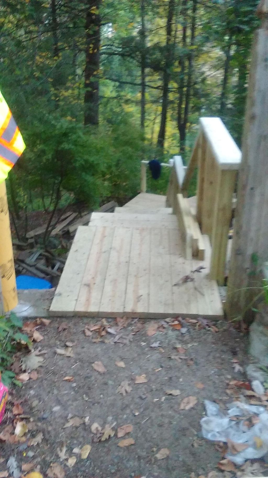 1st of 7 platforms on this stairway down to the cu