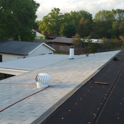 Replace roofs on mobile homes only,metal or shingl