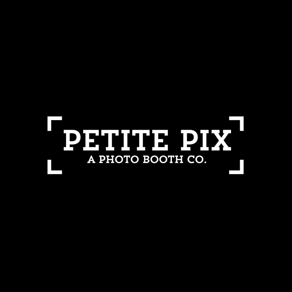 Petite Pix - A Photo Booth Company