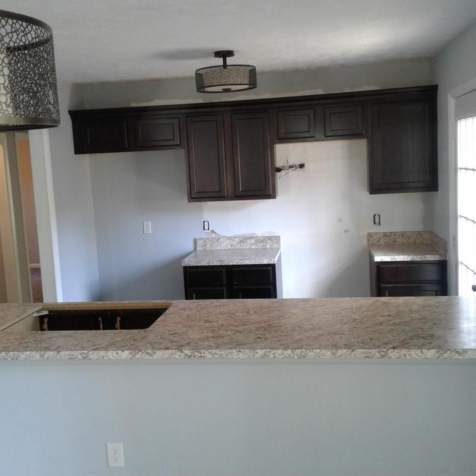 J&B Countertops and cabinets Installation