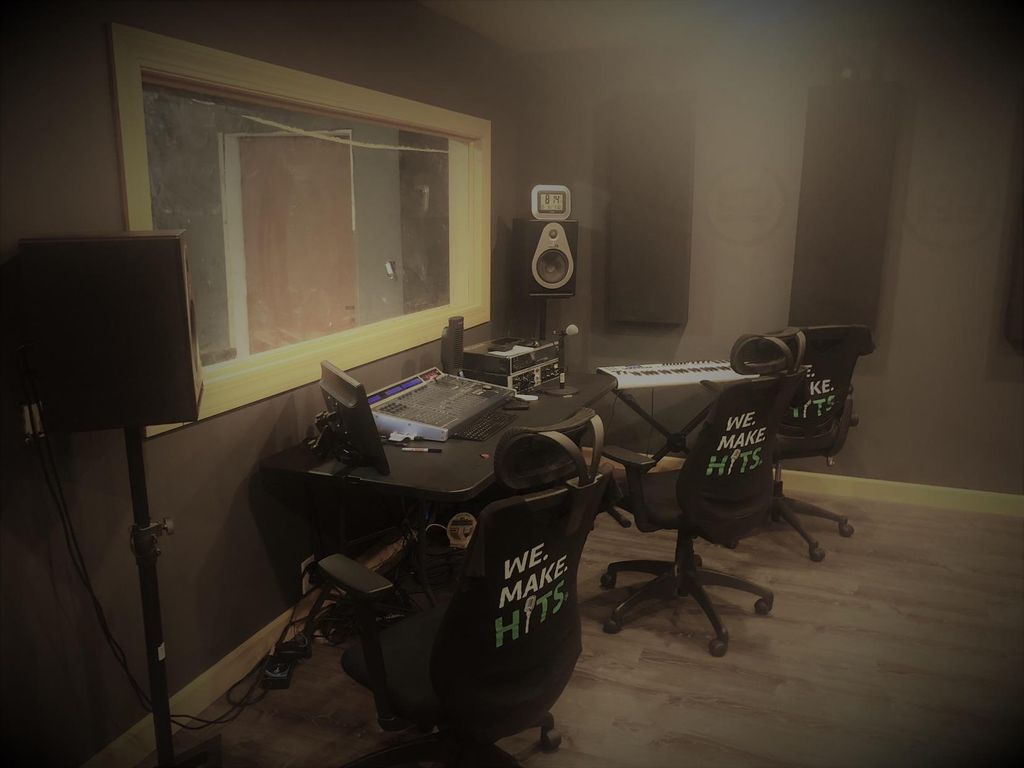 Studio Control Room (2019)