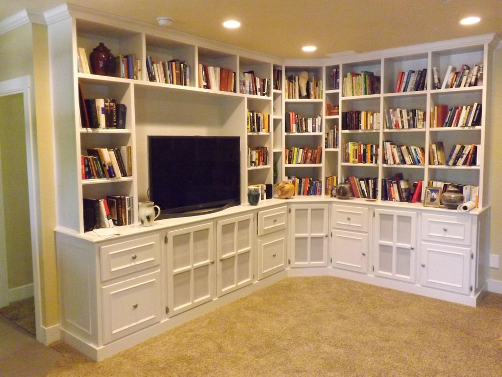 18' floor to ceiling entertainment center/bookcase