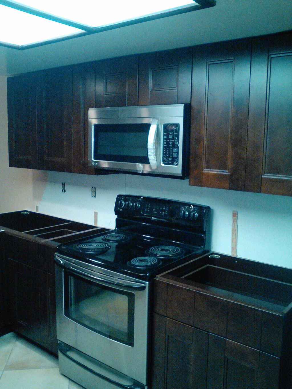 Kitchen Remodel Waiting on New Counter Tops