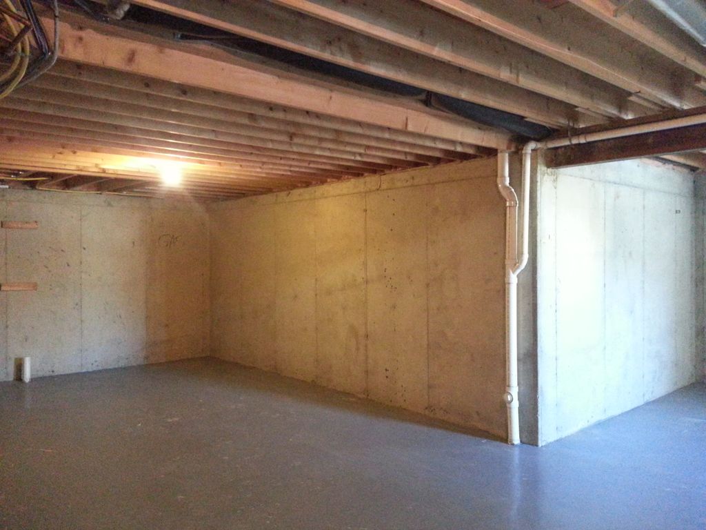 Basement Wrap - Before Shot