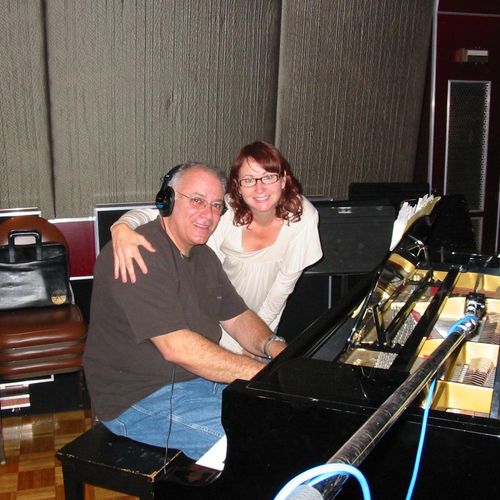 Piano lessons for adults of all levels, jazz, pop,