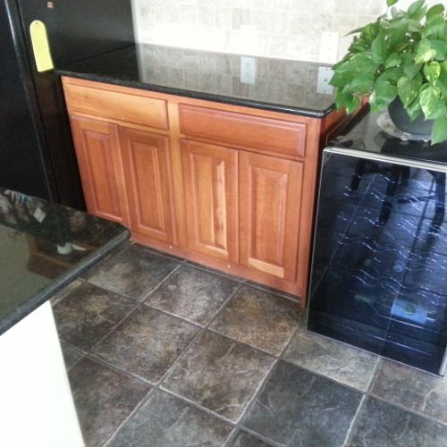 Kitchen Remodel - July '14
- rebuilt cabinets.. ne