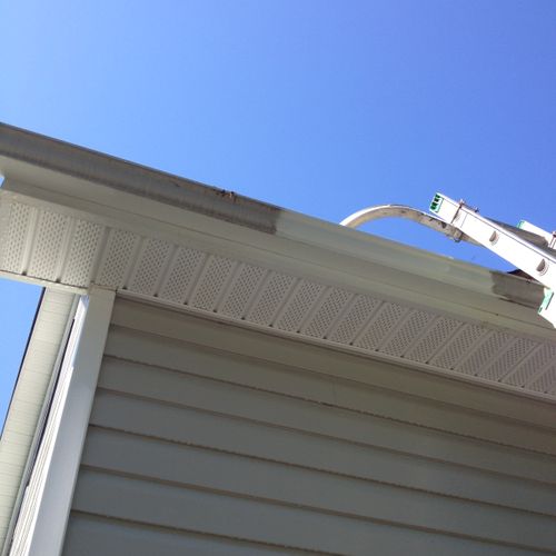 hand washing stains on gutters