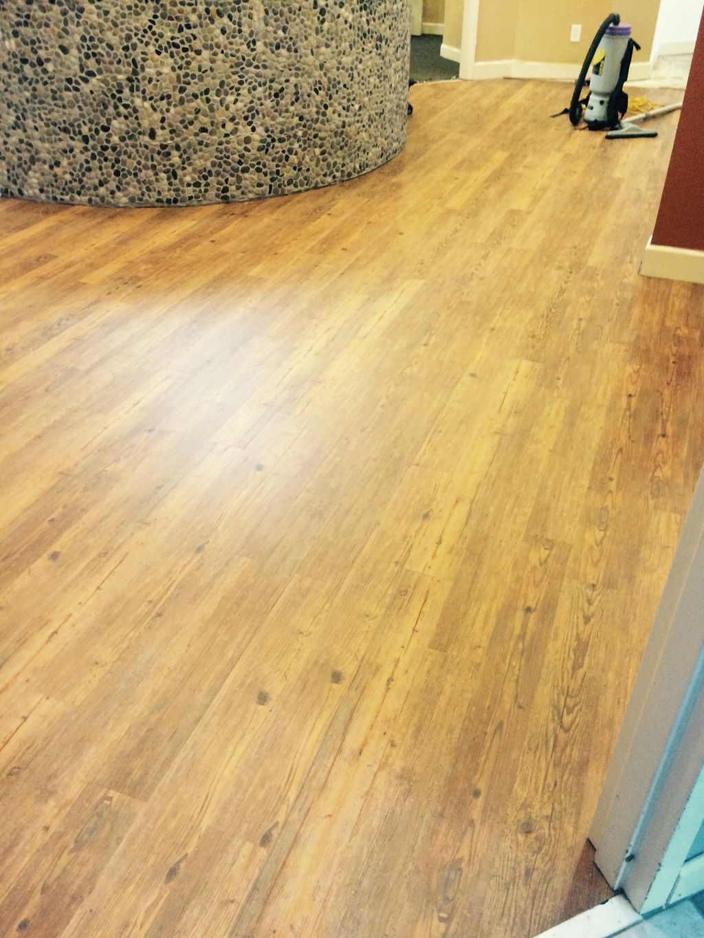 laminate flooring in a dentinst office