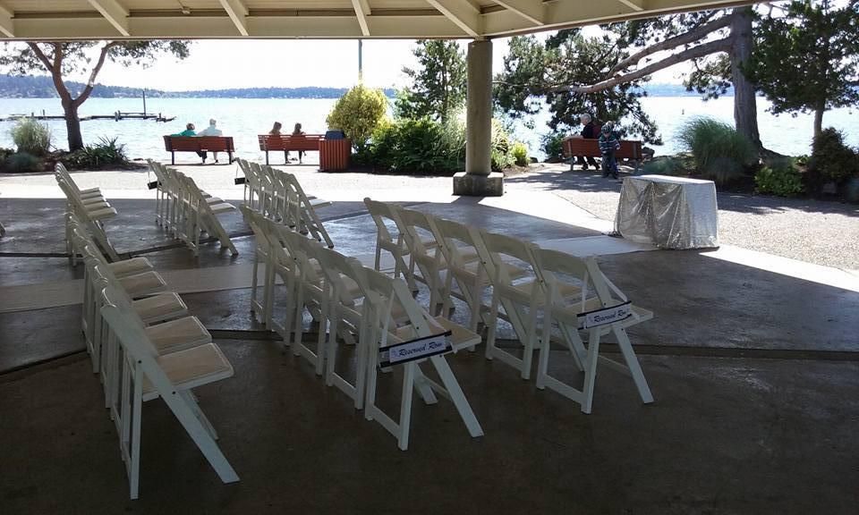 A beautiful day at the Kirkland Marina Pavillion