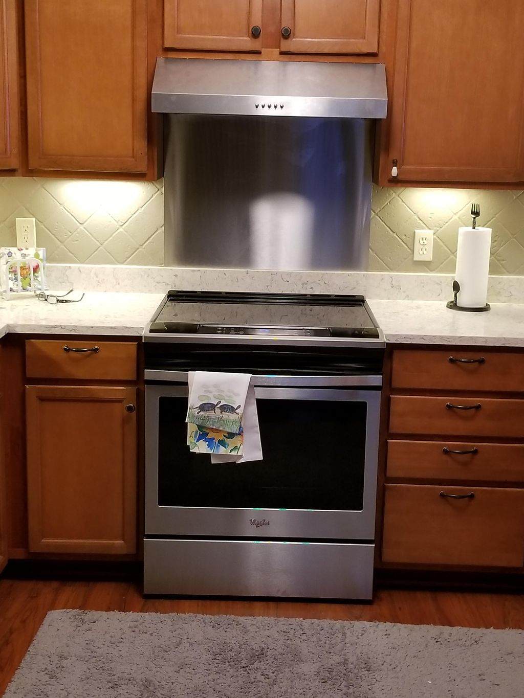Updaated Granite counter top, stainless steel back