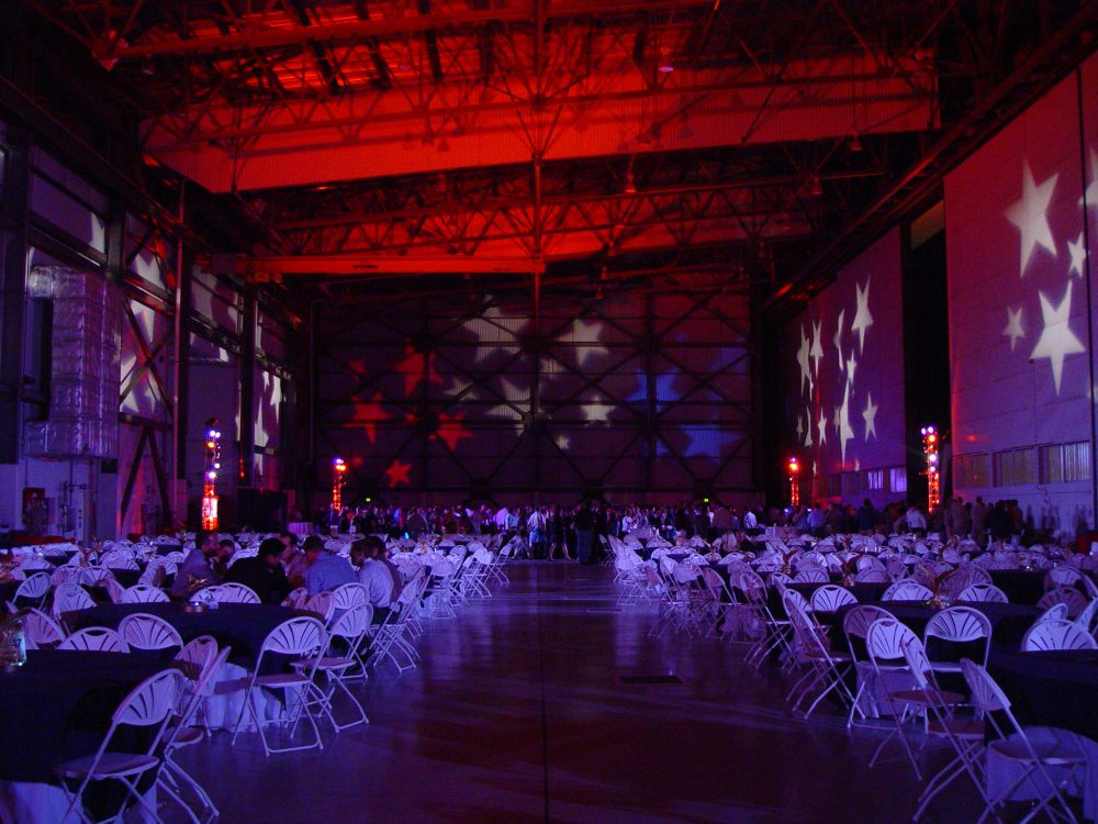 Boring venue design? Lighting is the answer!