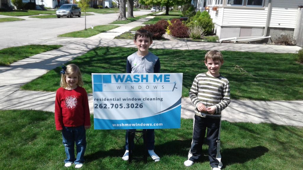Members of the Wash Me Windows family!