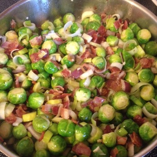 Brussel sprouts with prosciutto and leeks