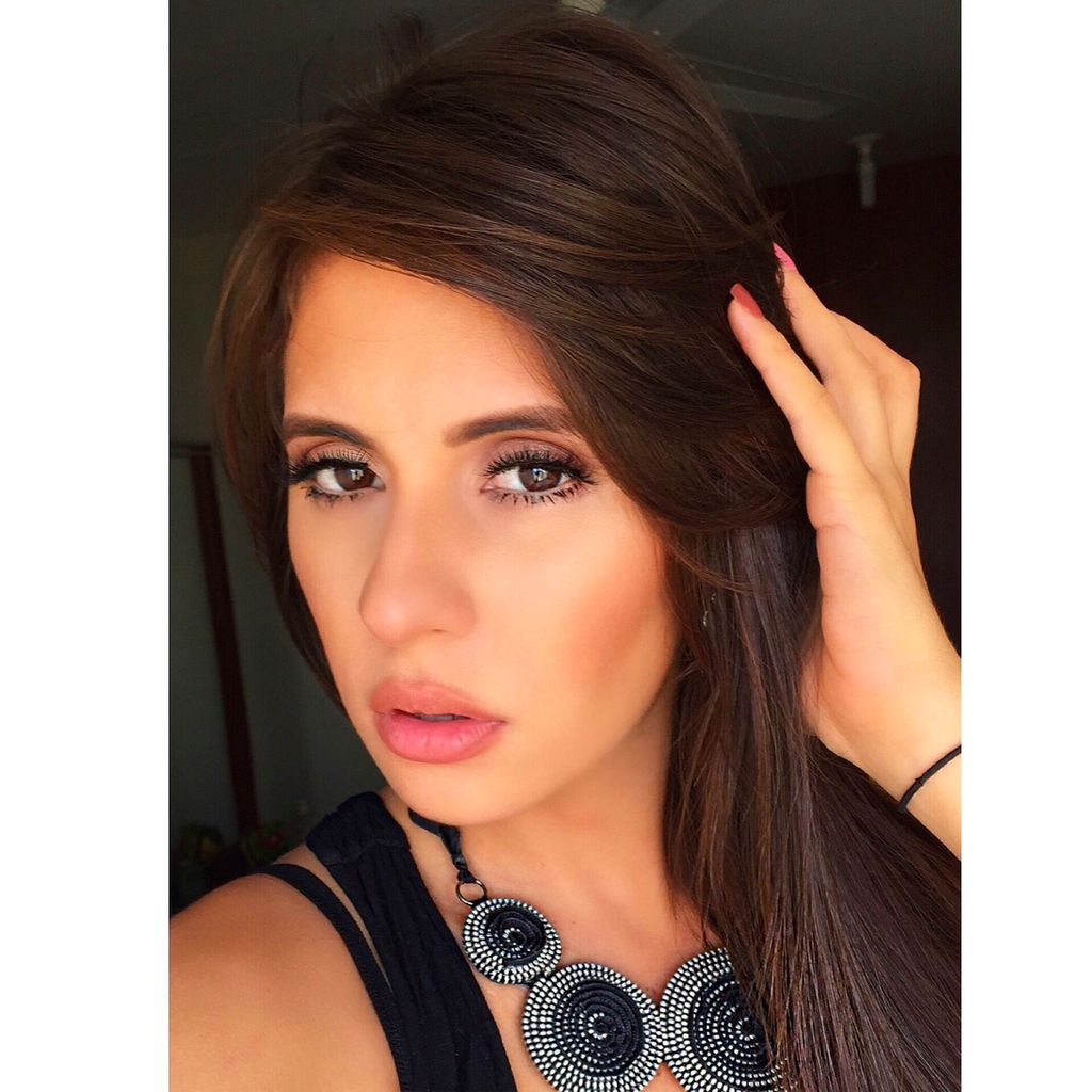 Jordana Vargas Image Styling