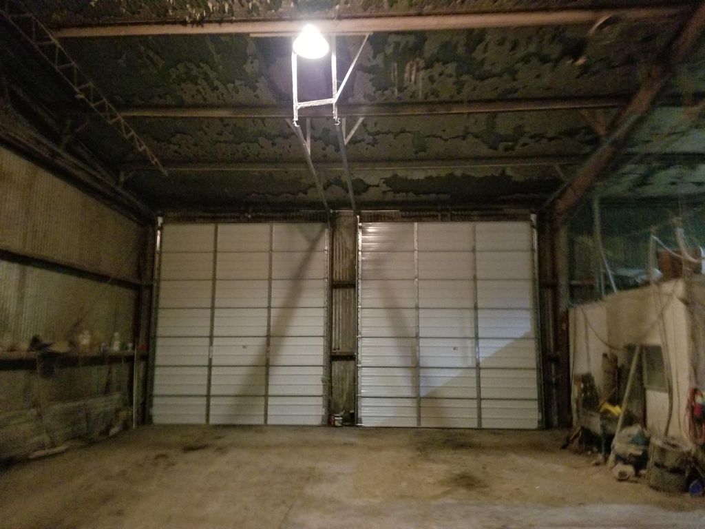 Ribbed commercial non insulated 