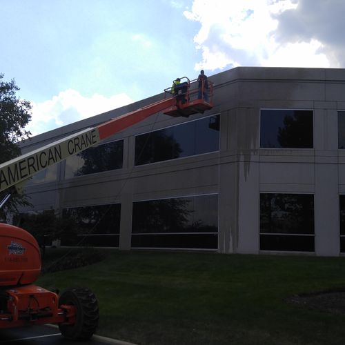 Commercial Exterior Building Cleaning Services