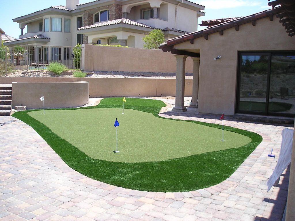 Putting Green and Pavers