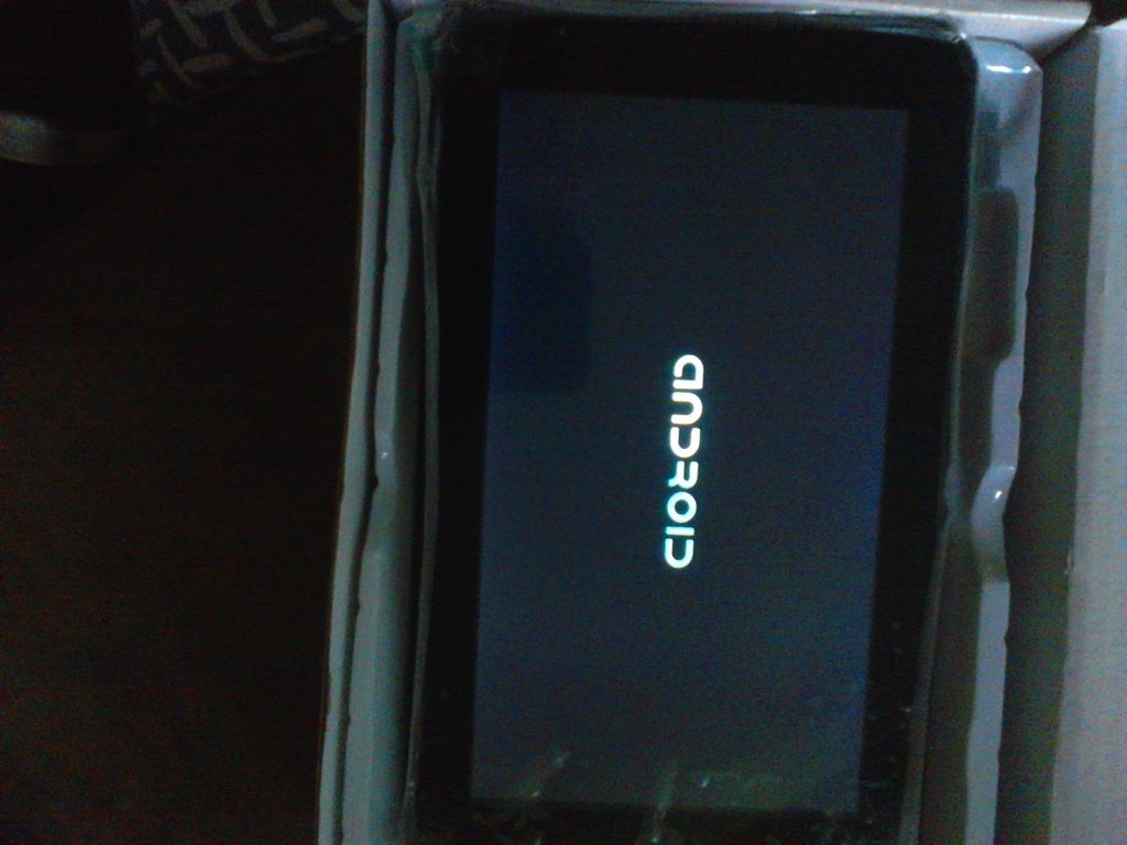 Only few Android tablets have replacement parts. A