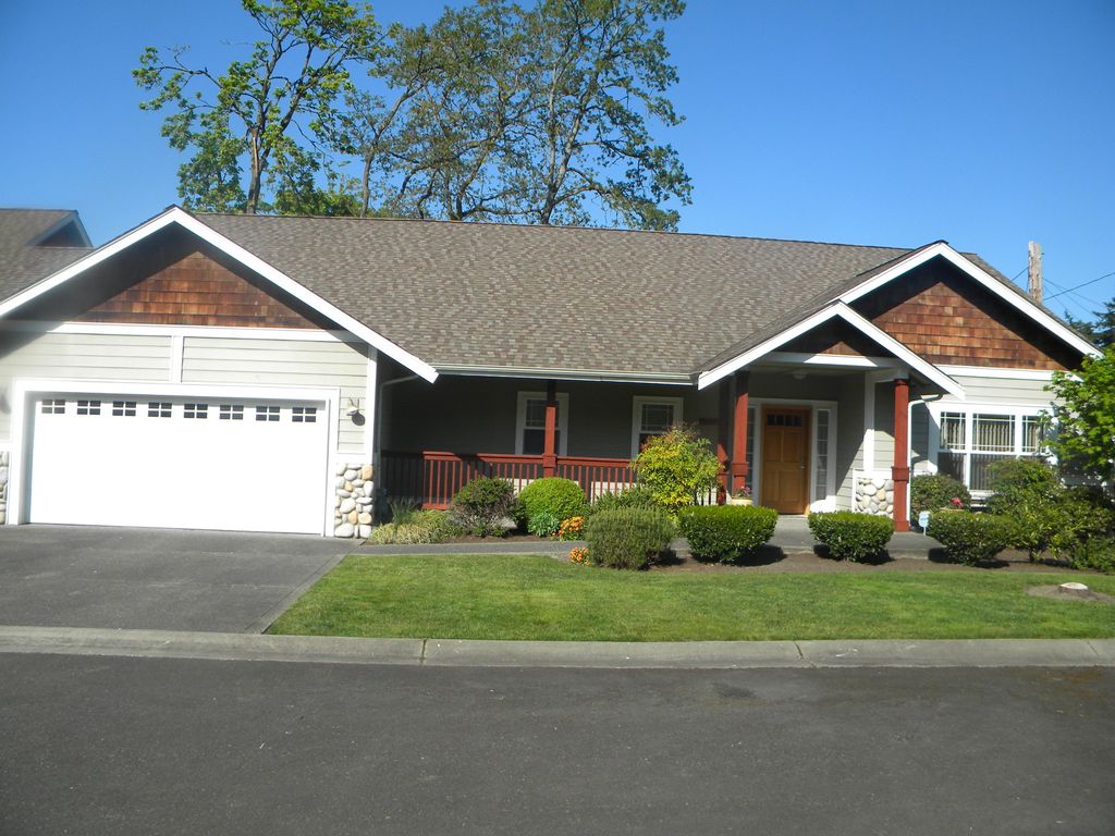 Three bedroom in Lakewood