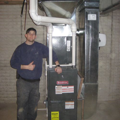 Goodman 95% Efficient Furnace with a 3 1/2 Ton 14 
