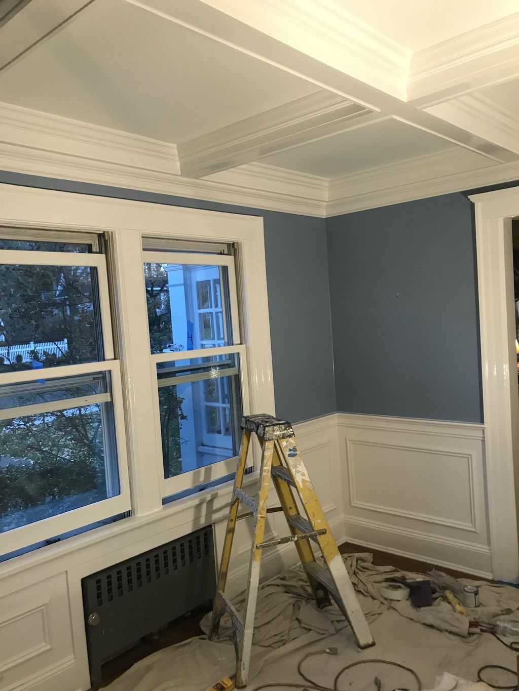 Premier Painting and Decorating LLC