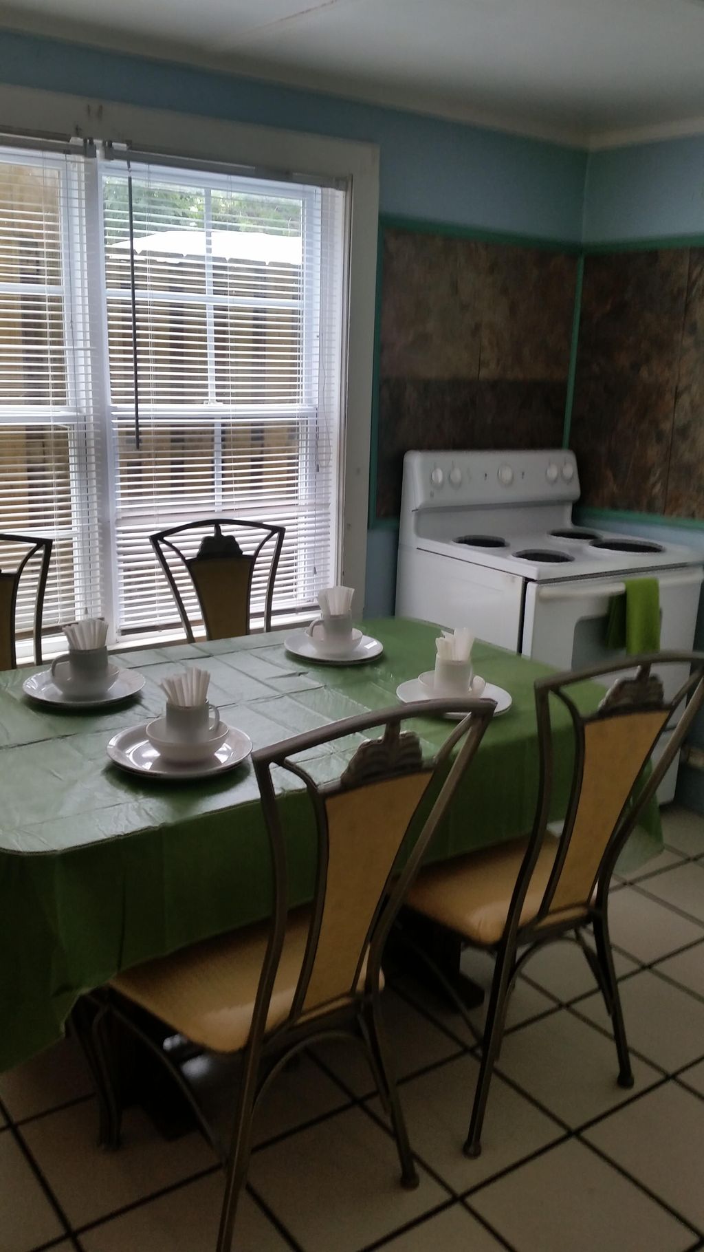 This is a great rental home that we clean