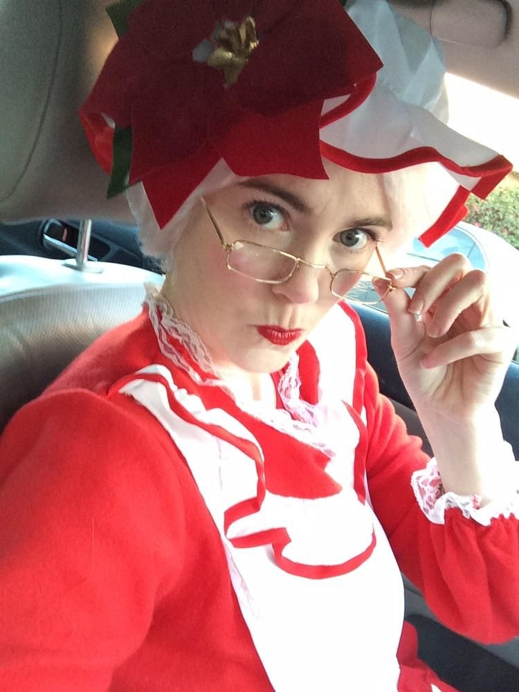 Having trouble finding Santa for your holiday part