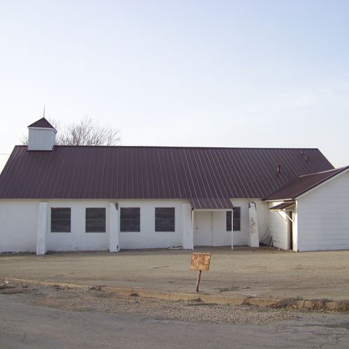 Mt. Olive Baptist church in Breckenridge, TX. Roof