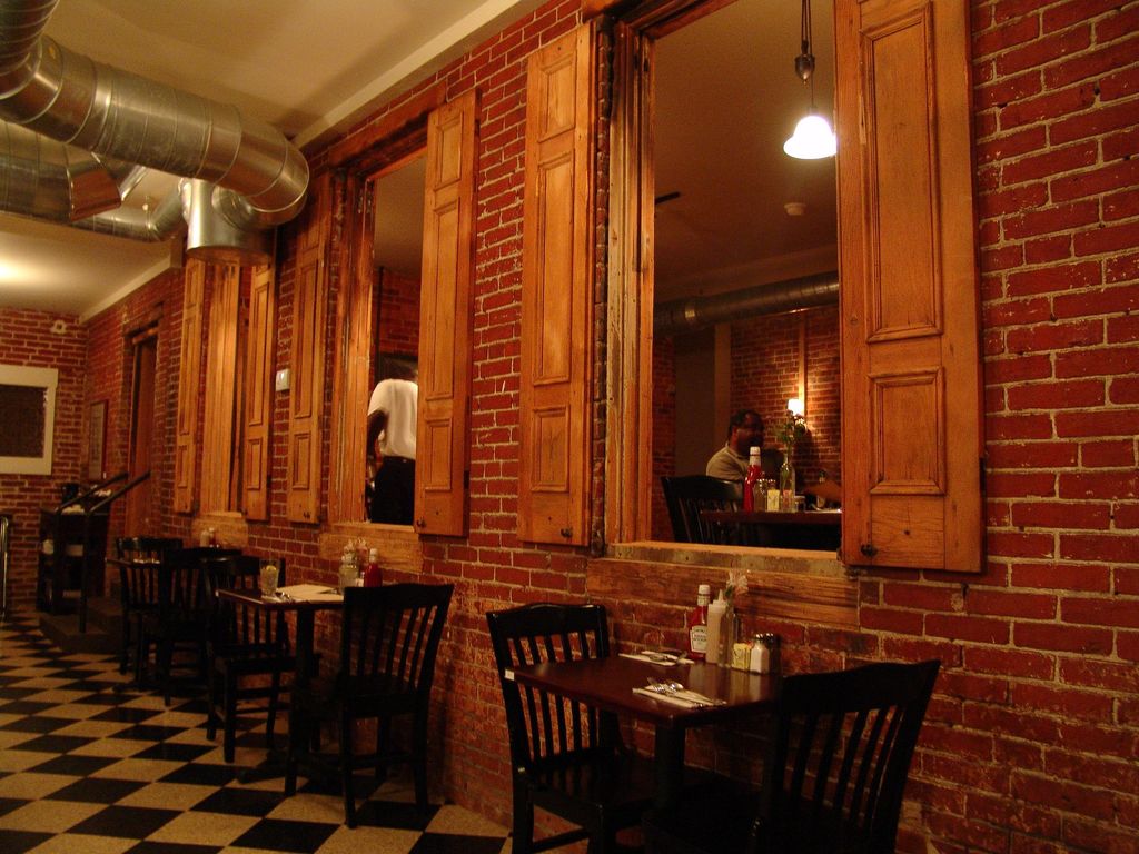 PEITRO'S PRIME RESTAURANT