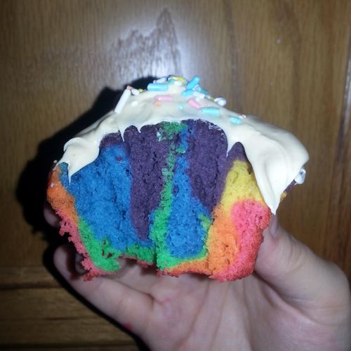 Vanilla Rainbow Paint splatter Cupcakes, With Vani