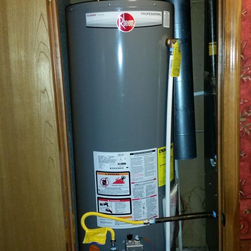 Brand new 50gal.NG water heater. Mnf Jan. 25,2017.