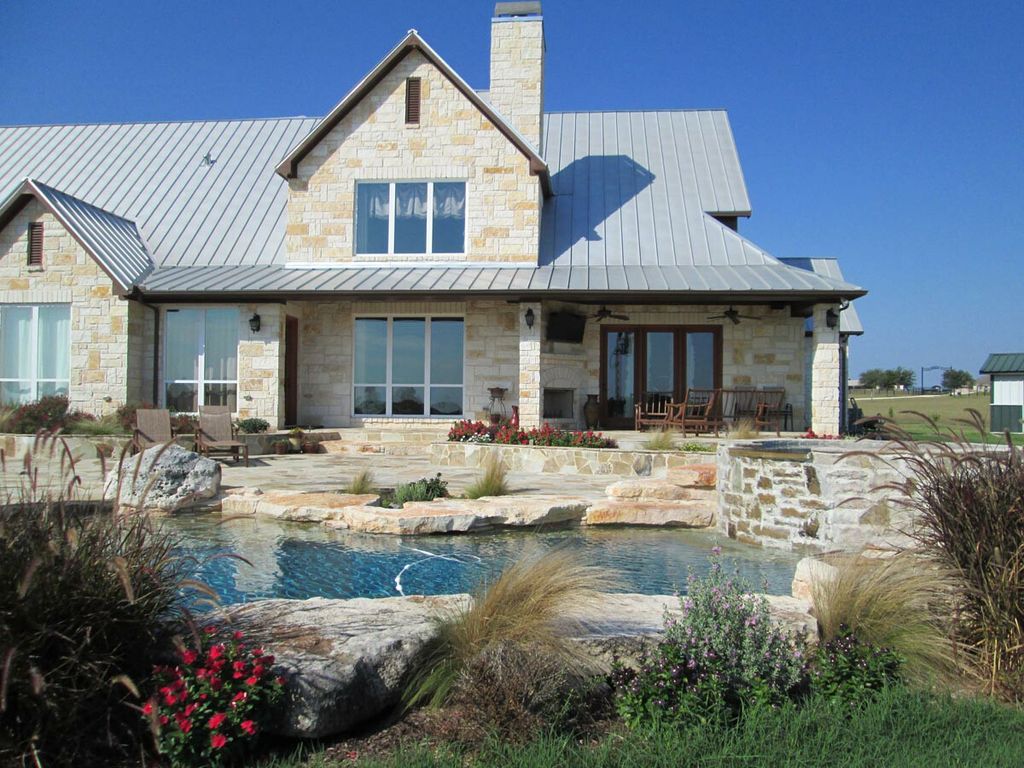 Backyard living