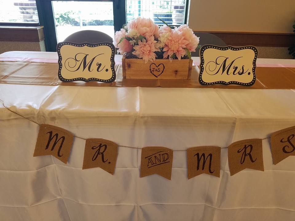 May 2016 wedding
Lakewood Rec Center
Pink and Gold