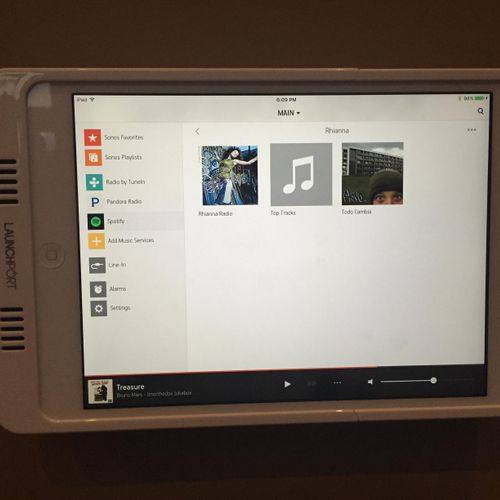 iPad Mini Wall Dock to run all of your smart home 