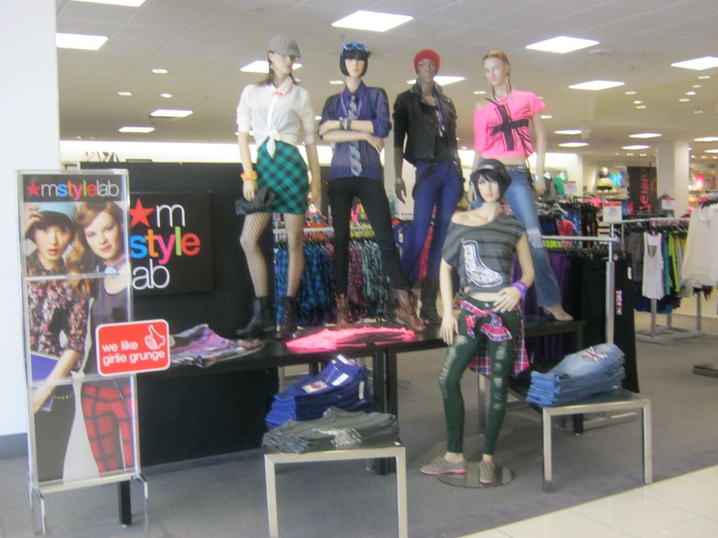 "Girlie Grunge" M-style Lab (Macy's 2012)