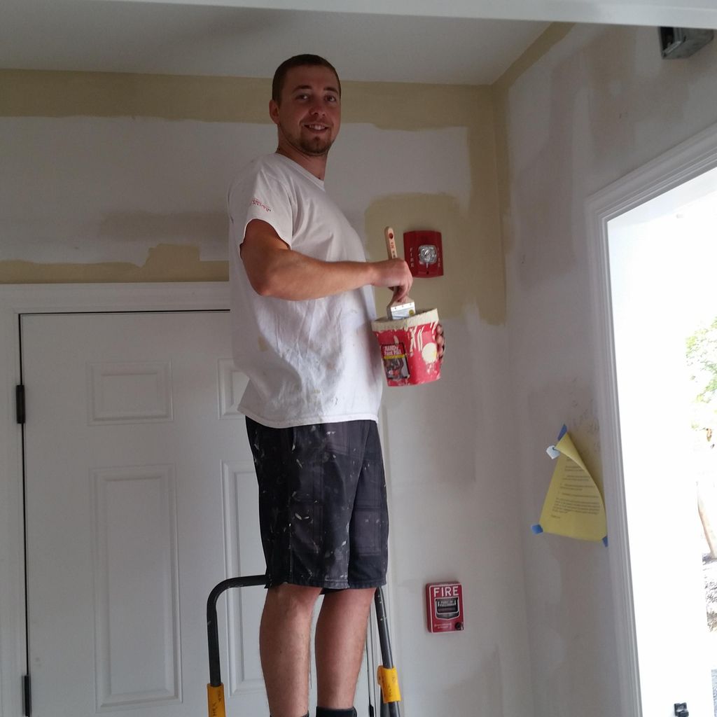 CHAMELEON PAINTERS LLC.