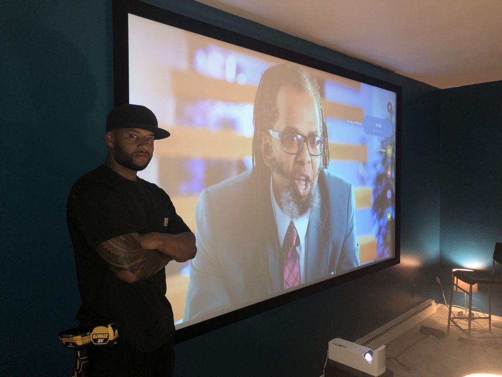 120Inch Projecter screen mount
