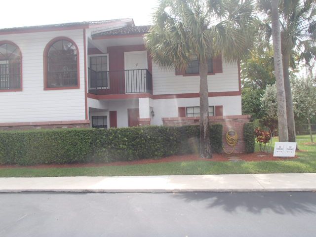 Townhouse in Coral Springs