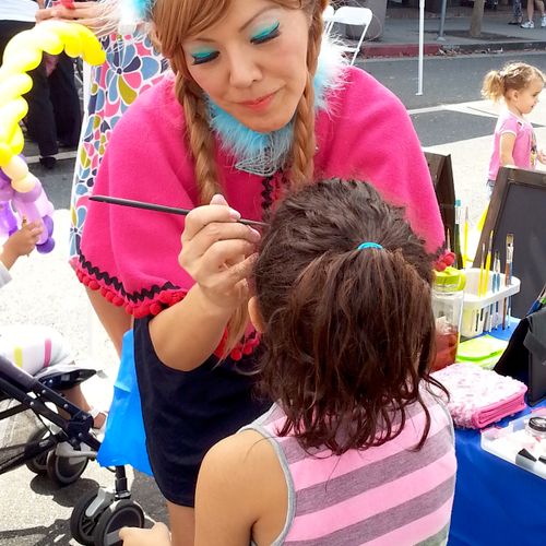 Painting as Anna at Brentwood Fall Festival