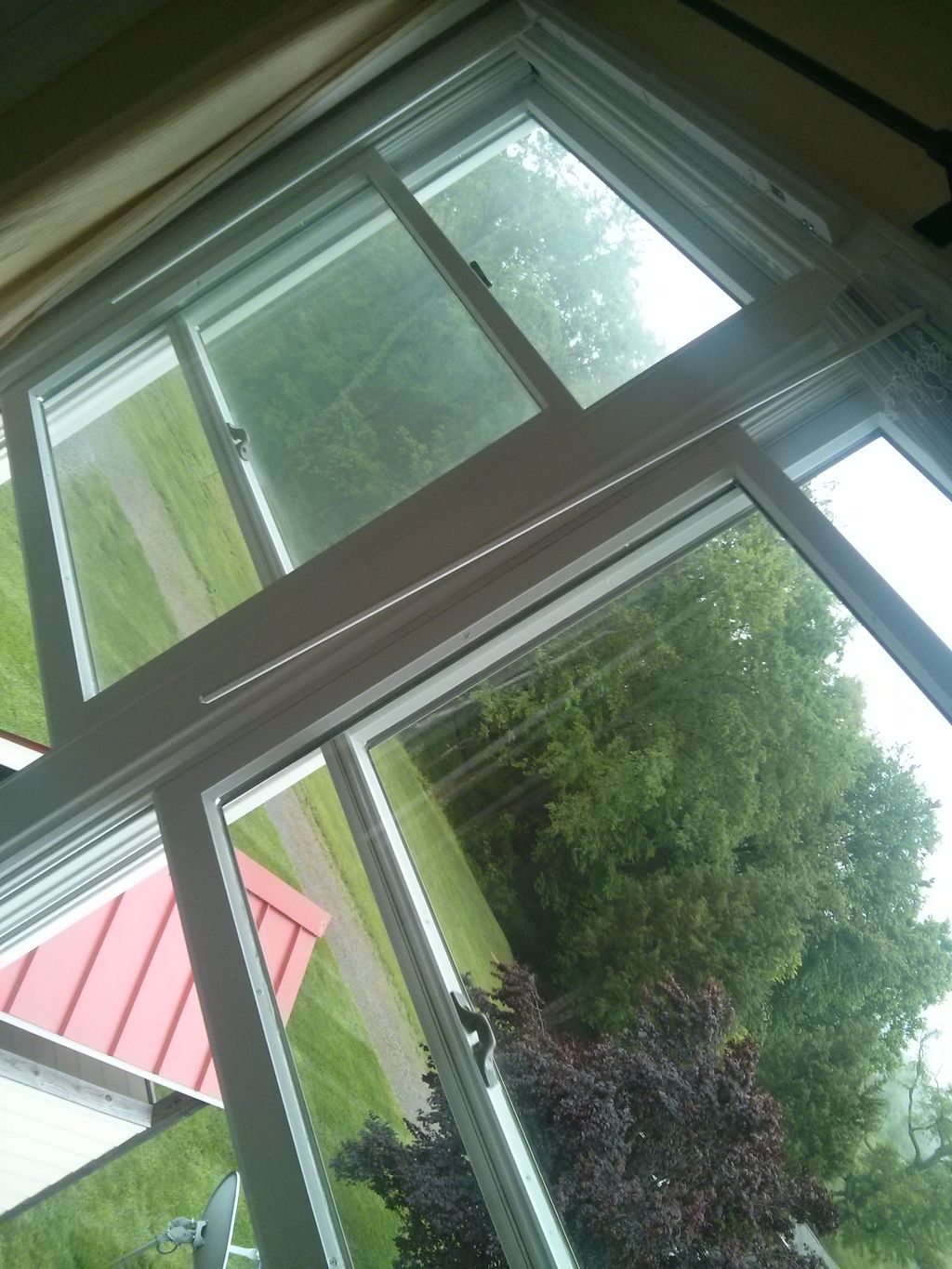 Guaranteed Streak-Free Clean
BEFORE