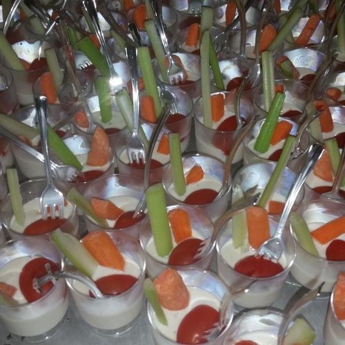 Individual veggie and ranch cups for a fabulous 50