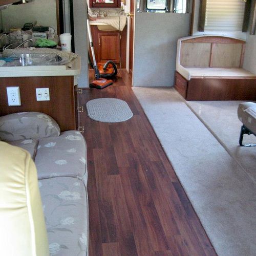 finish floor in a mobile home