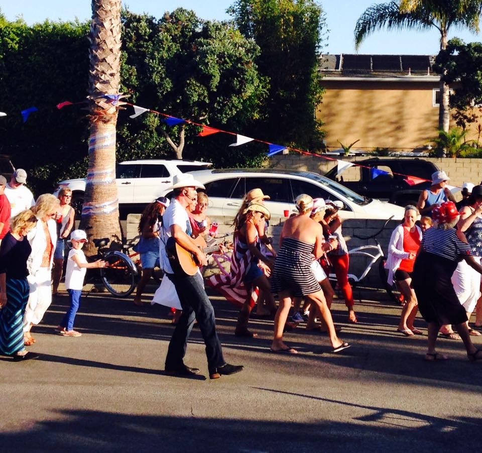 Mark leads the crowd in the Electric Slide, 7/4/15