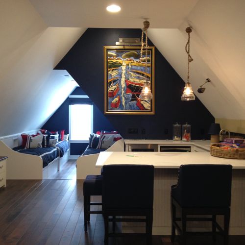 Grand Haven Cottage-Nautical Theme.Custom built in