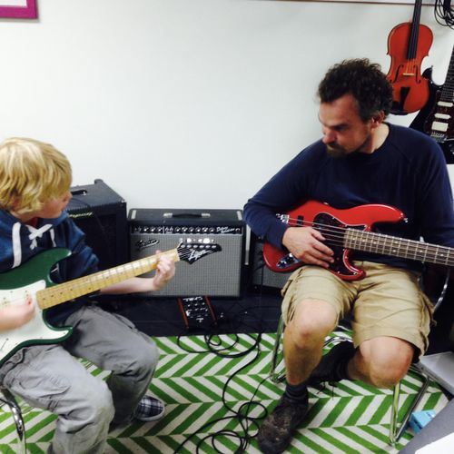 Father/son lesson - get the family making music!