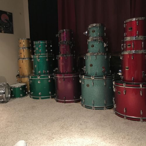 Variety of drum kits 